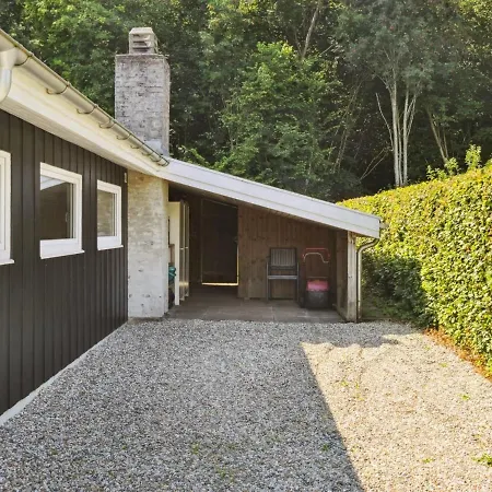 Holiday home Fiete - 200m From The Sea In Se Jutland By Interhome